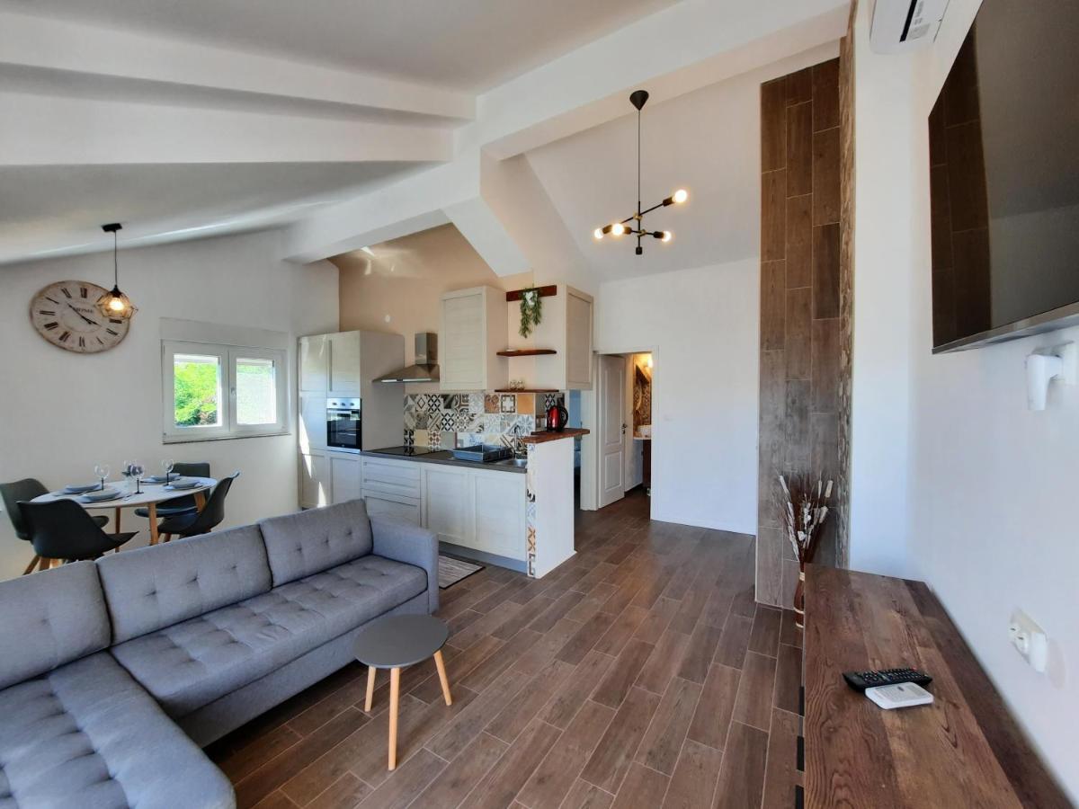 Apartmani Zekic Lopar Zewnętrze zdjęcie
